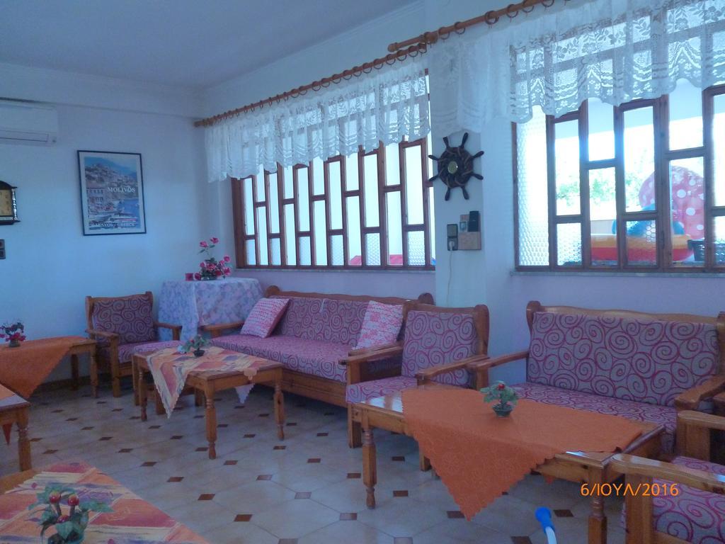 Pyrgi Thermis Golden Sun Rooms מראה חיצוני תמונה