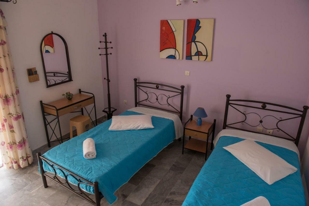 Pyrgi Thermis Golden Sun Rooms מראה חיצוני תמונה