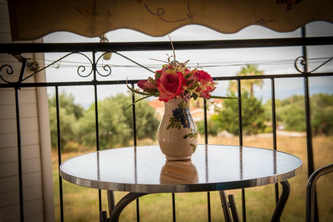 Pyrgi Thermis Golden Sun Rooms מראה חיצוני תמונה