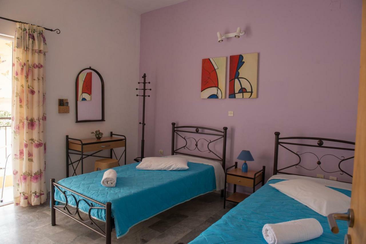 Pyrgi Thermis Golden Sun Rooms מראה חיצוני תמונה
